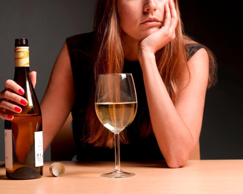 Анонимное лечение женского алкоголизма в Радужном